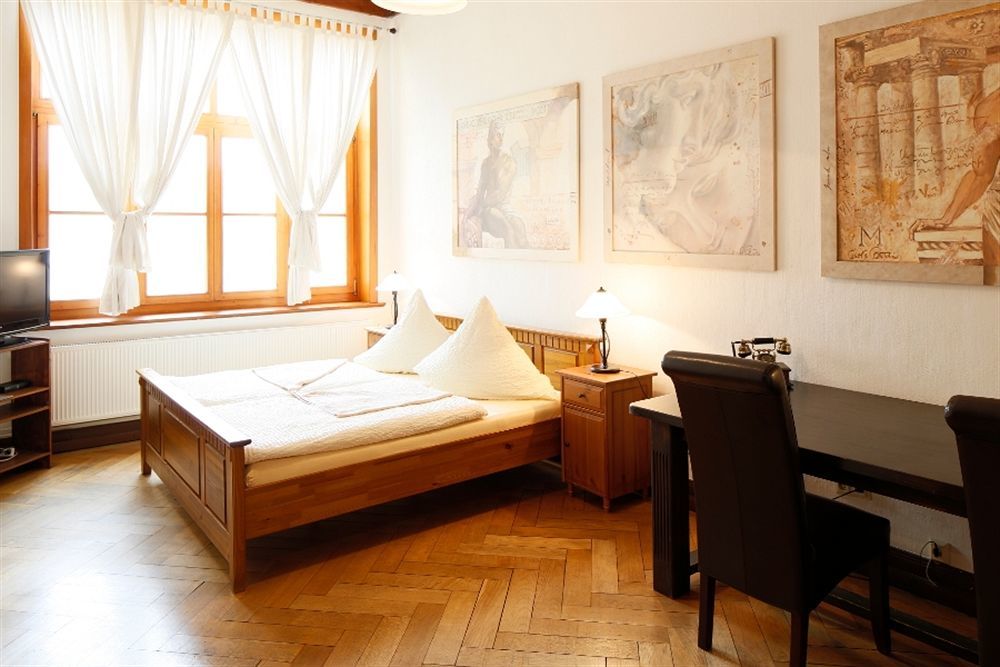 Avalon Bed & Breakfast Themen/- Nichtraucherhotel Hannover Eksteriør bilde